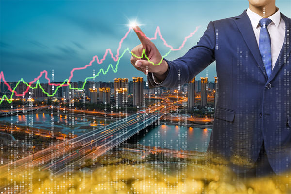 市場瞬息萬變，企業(yè)戰(zhàn)略該如何靈活調(diào)整以搶占先機？