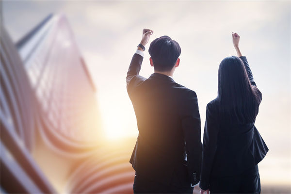 薪酬咨詢分析：公職人員兼職送外賣，紀委回應(yīng)來了